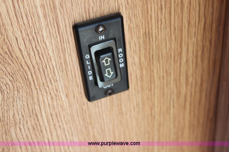 image for item H7351 1999 Dutchmen Classic GL 31' camper