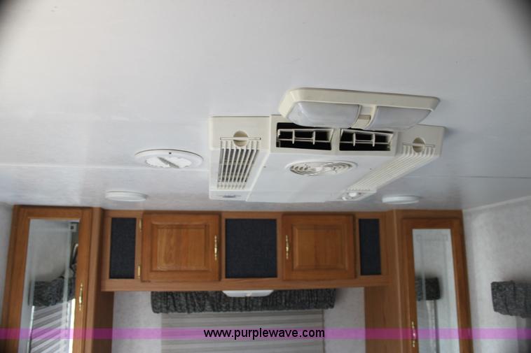 image for item H7351 1999 Dutchmen Classic GL 31' camper