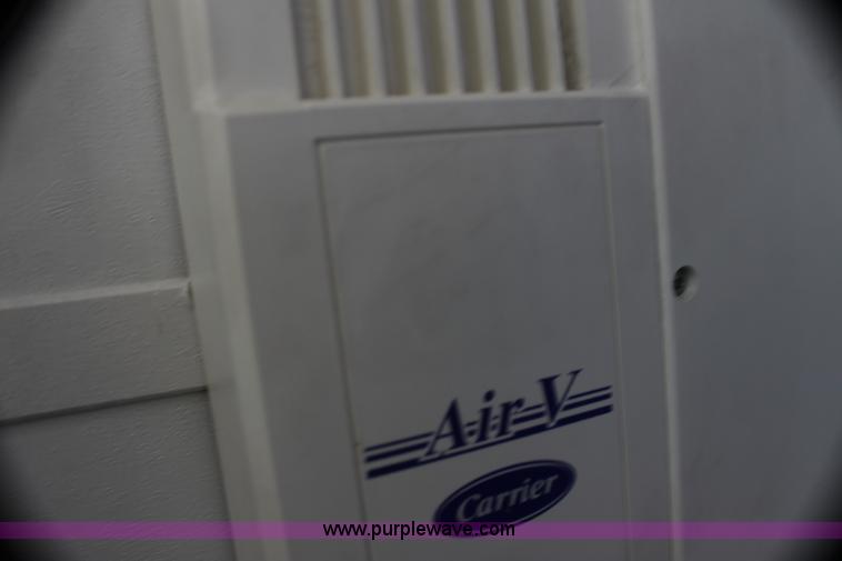 image for item H7351 1999 Dutchmen Classic GL 31' camper