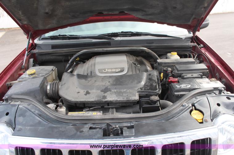 image for item H7857 2005 Jeep Grand Cherokee Limited SUV