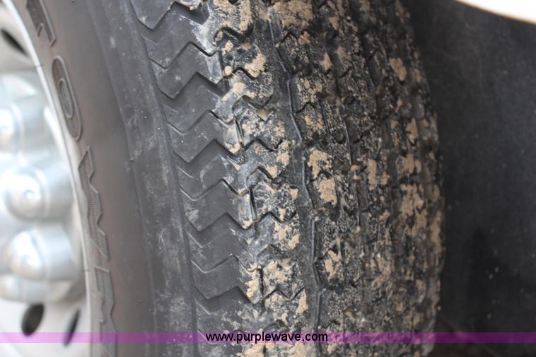 image for item H7947 2006 Travalong gooseneck cargo trailer