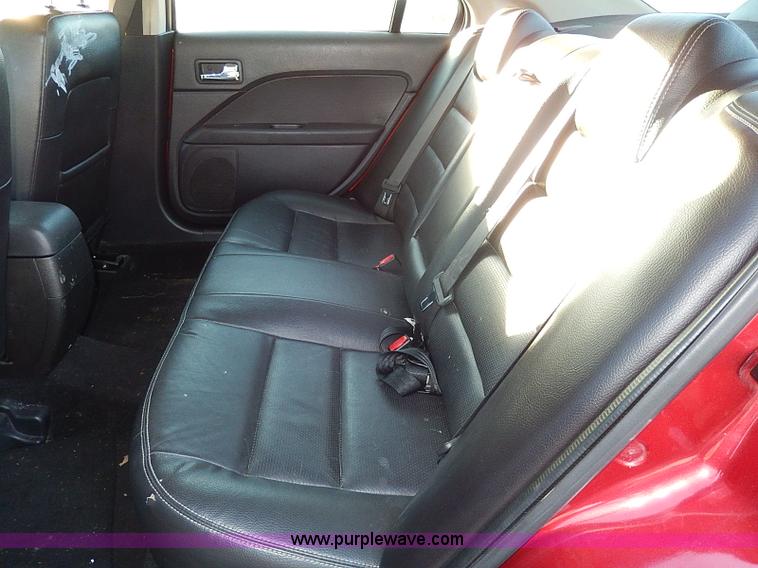 image for item H9516 2006 Ford Fusion SEL