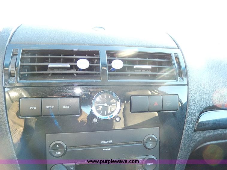 image for item H9516 2006 Ford Fusion SEL