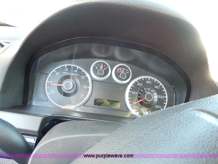 image for item H9516 2006 Ford Fusion SEL