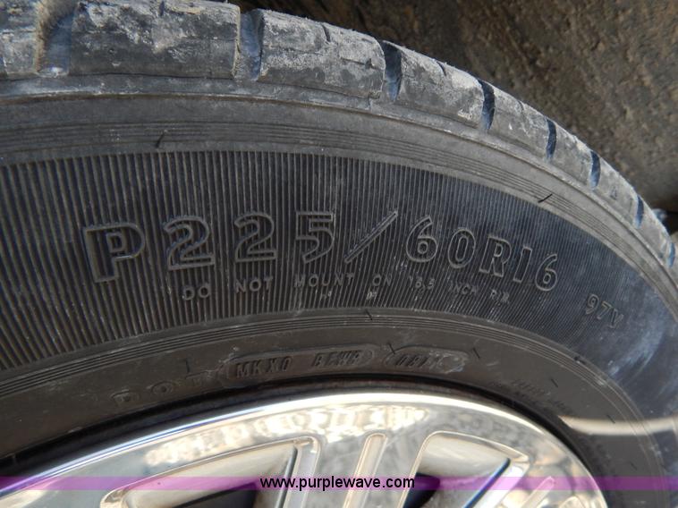 image for item I1178 2003 Ford Crown Victoria Police Interceptor