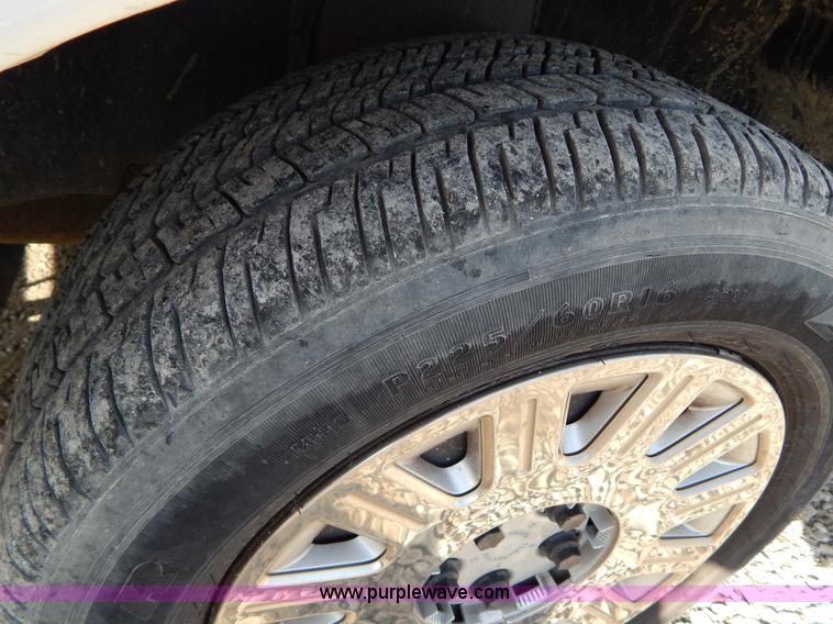 image for item I1179 2003 Ford Crown Victoria Police Interceptor