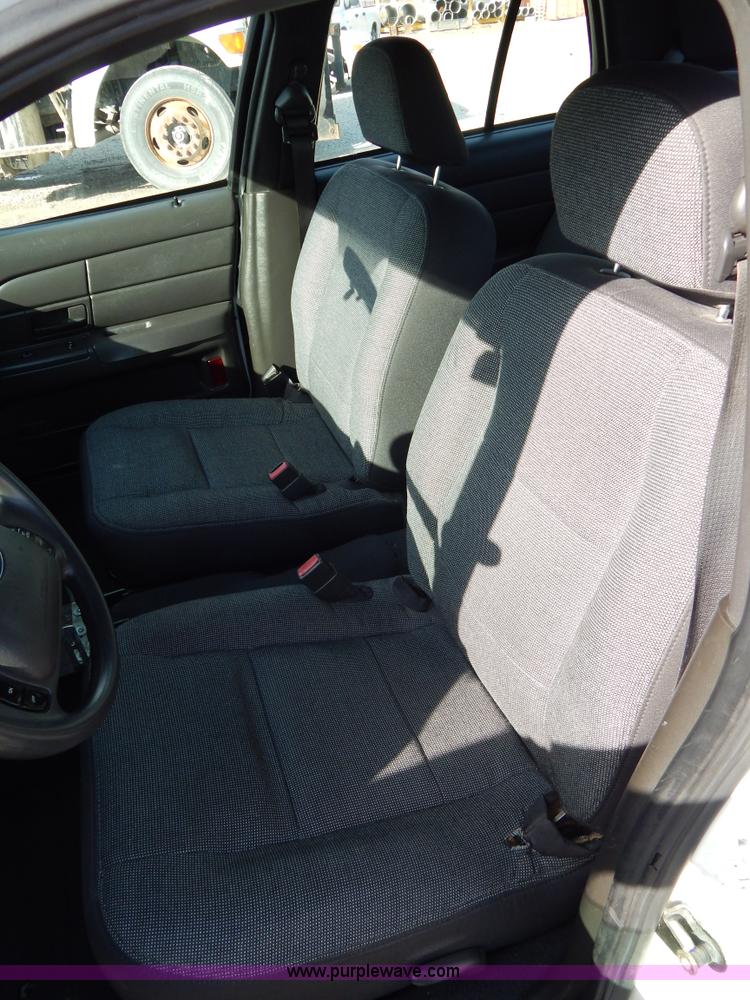 image for item I1179 2003 Ford Crown Victoria Police Interceptor
