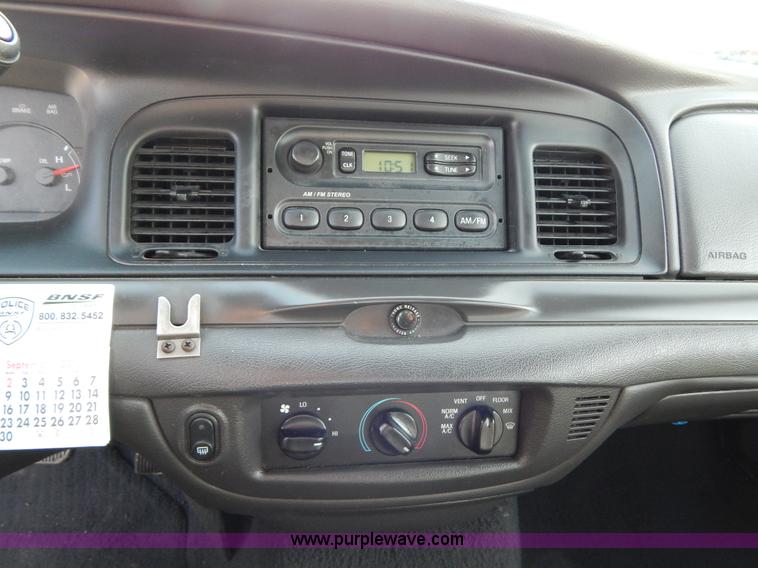 image for item I1179 2003 Ford Crown Victoria Police Interceptor