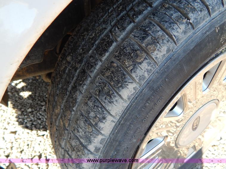 image for item I1181 2005 Ford Crown Victoria Police Interceptor