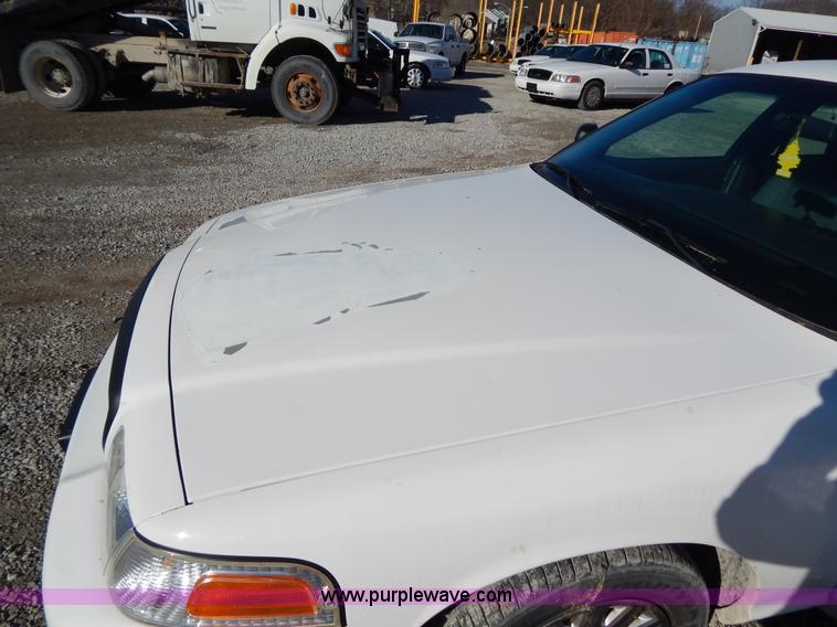 image for item I1181 2005 Ford Crown Victoria Police Interceptor