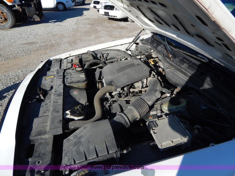 image for item I1182 2005 Ford Crown Victoria Police Interceptor