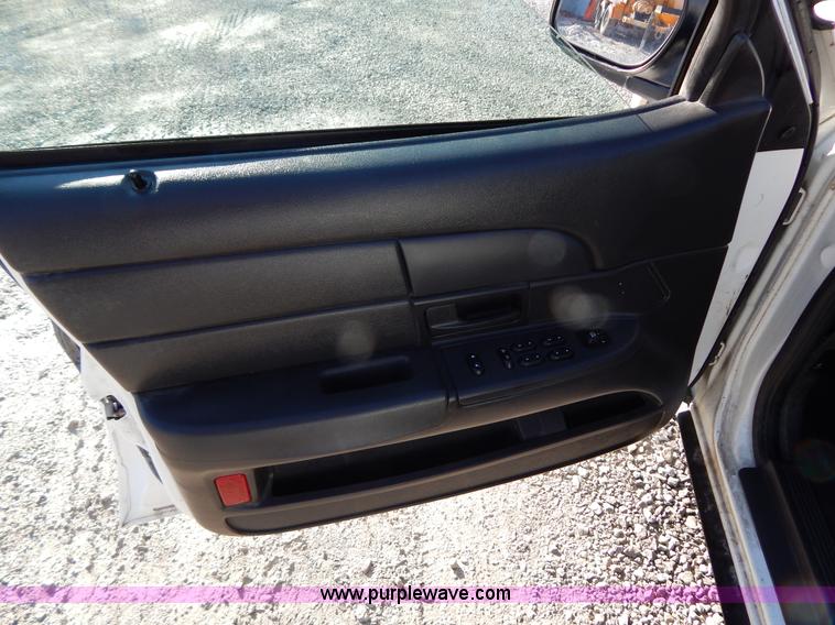 image for item I1182 2005 Ford Crown Victoria Police Interceptor