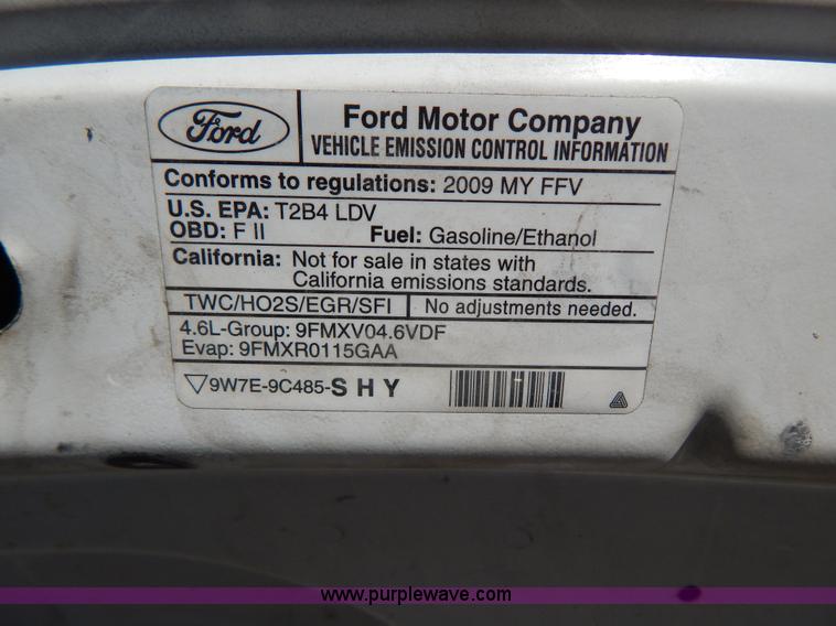 image for item I1183 2009 Ford Crown Victoria Police Interceptor