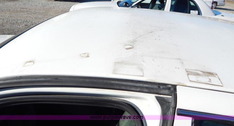 image for item I1183 2009 Ford Crown Victoria Police Interceptor