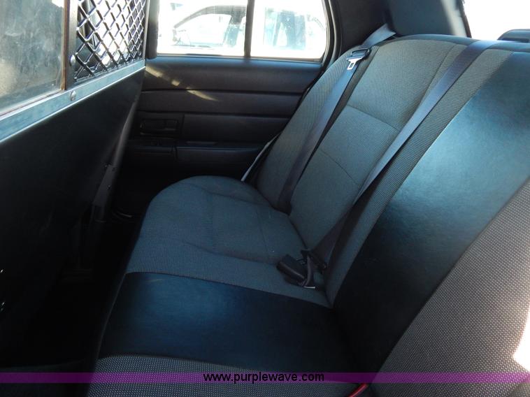 image for item I1183 2009 Ford Crown Victoria Police Interceptor