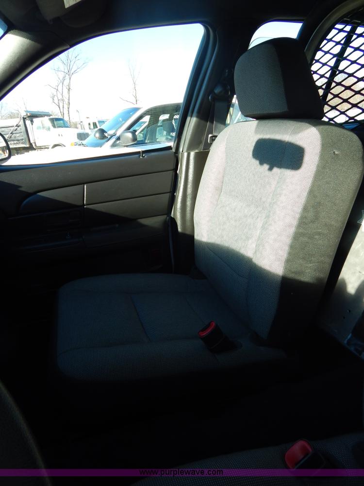 image for item I1183 2009 Ford Crown Victoria Police Interceptor