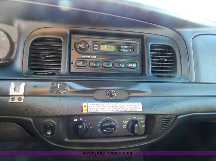 image for item I1183 2009 Ford Crown Victoria Police Interceptor