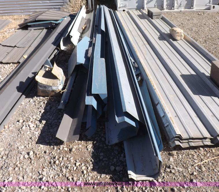 image for item I9192 Assorted metal roofing