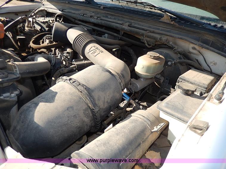 image for item I9364 1999 Ford F350 Super Duty utility truck