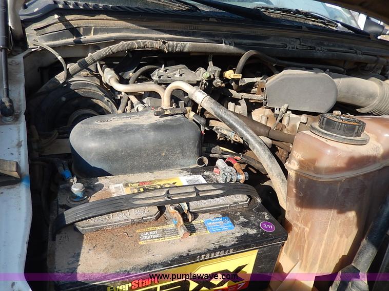 image for item I9364 1999 Ford F350 Super Duty utility truck