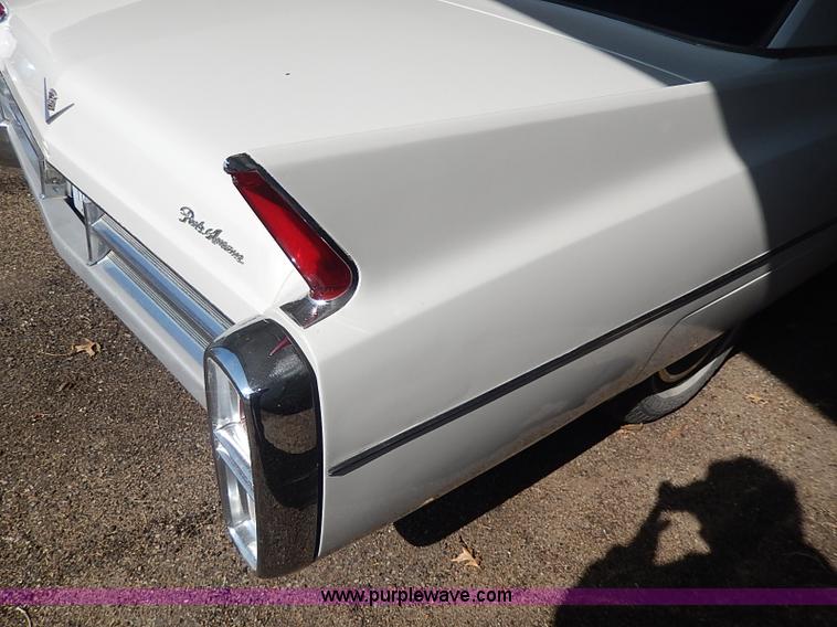 image for item I9366 1963 Cadillac DeVille Park Ave