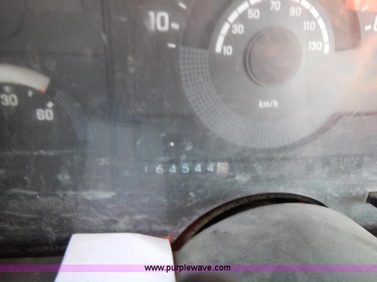 image for item I9374 1990 Chevrolet Silverado 1500 pickup truck