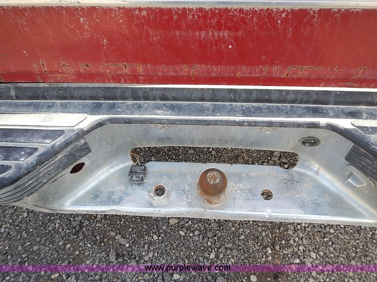 image for item I9374 1990 Chevrolet Silverado 1500 pickup truck