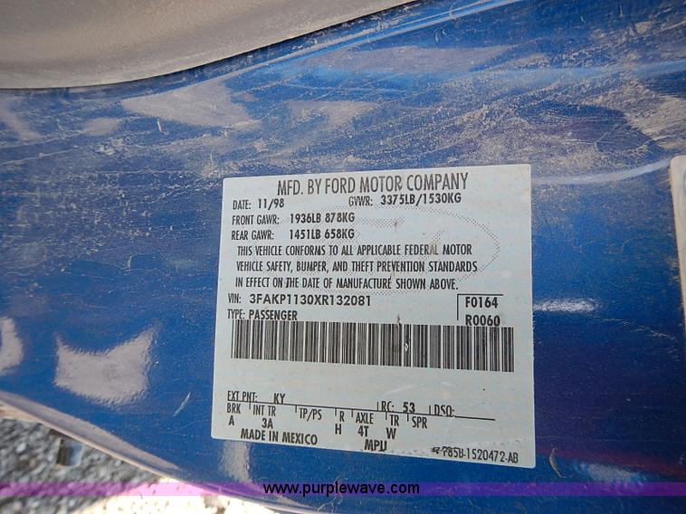 image for item I9378 1999 Ford Escort ZX2