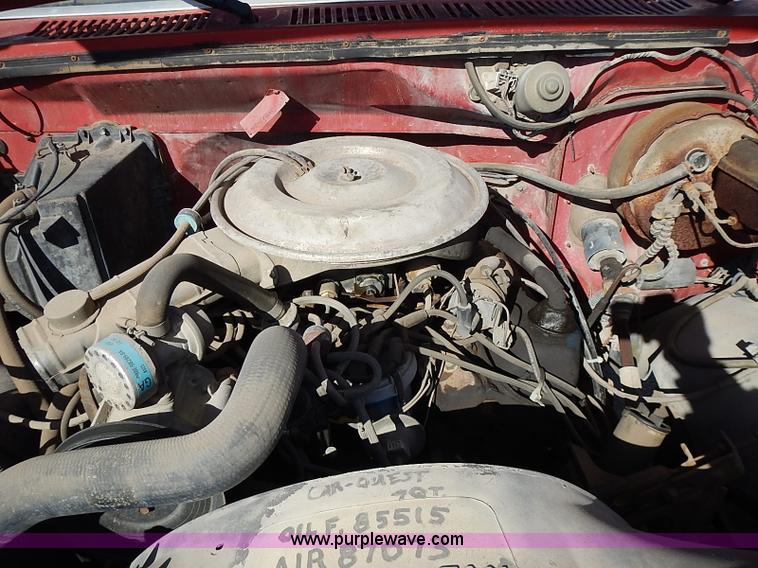 image for item I9395 1981 Ford F350 Custom truck