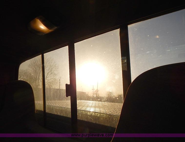 image for item I9399 1997 Ford F350 XL Crew Cab pickup truck