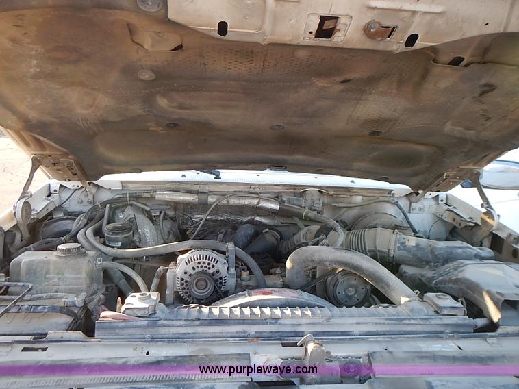 image for item I9399 1997 Ford F350 XL Crew Cab pickup truck