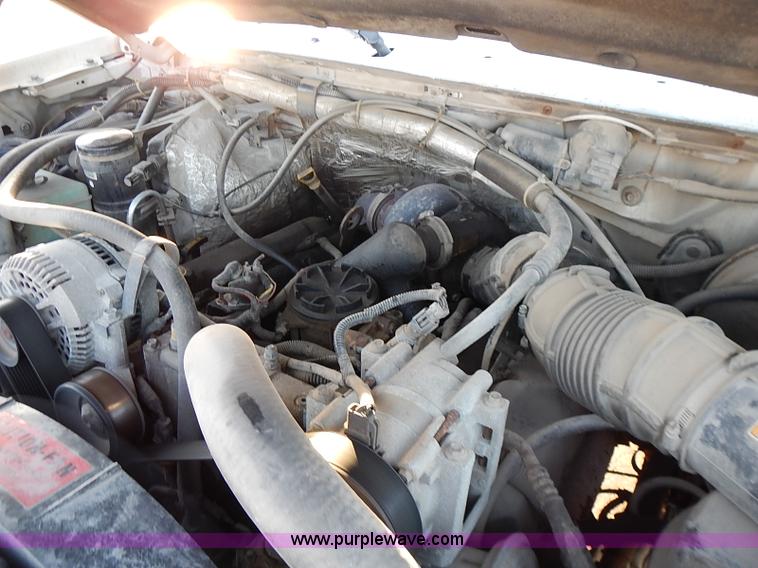 image for item I9399 1997 Ford F350 XL Crew Cab pickup truck