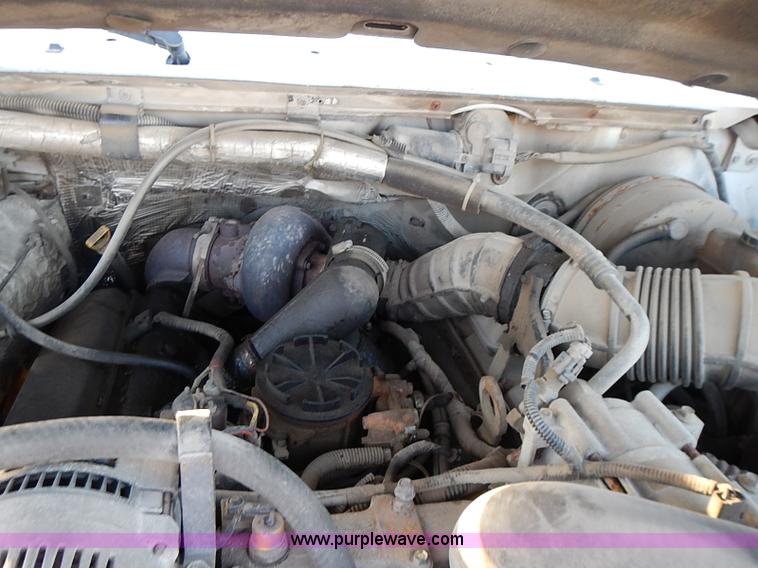 image for item I9399 1997 Ford F350 XL Crew Cab pickup truck