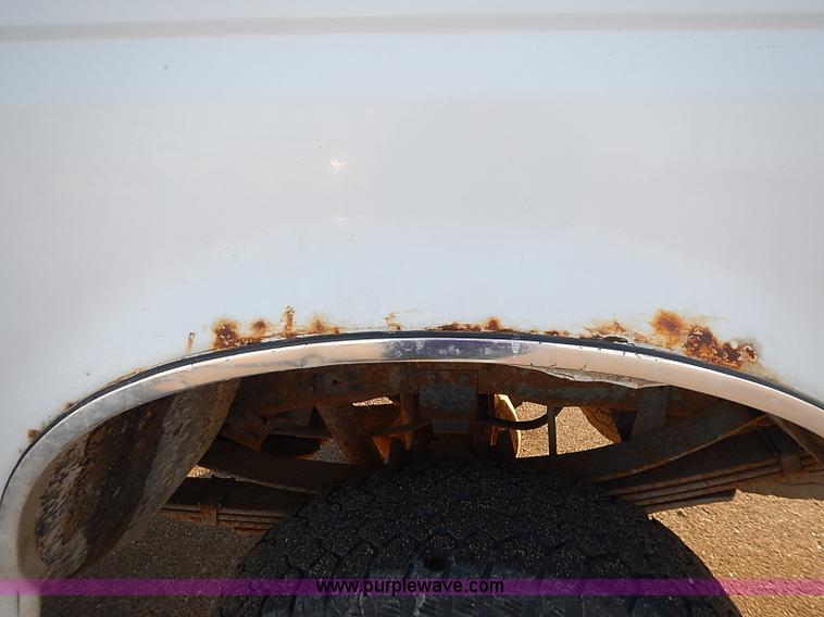 image for item I9399 1997 Ford F350 XL Crew Cab pickup truck