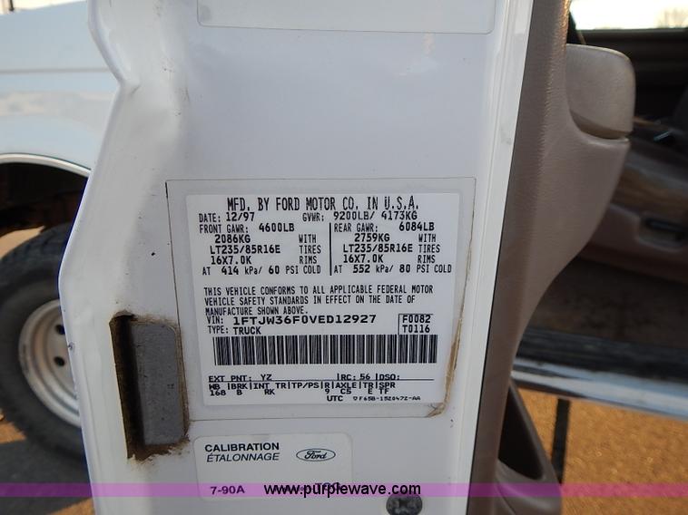 image for item I9399 1997 Ford F350 XL Crew Cab pickup truck