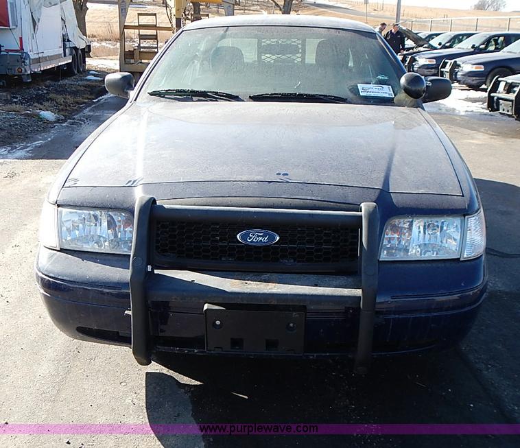 image for item I9400 2008 Ford Crown Victoria Police Interceptor