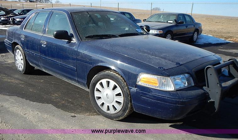 image for item I9400 2008 Ford Crown Victoria Police Interceptor