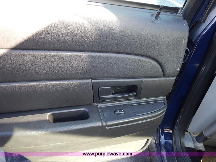 image for item I9400 2008 Ford Crown Victoria Police Interceptor