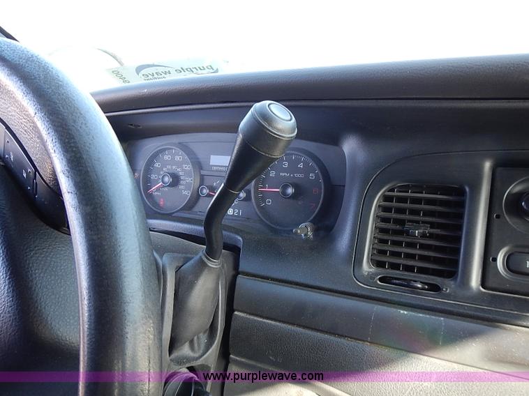 image for item I9400 2008 Ford Crown Victoria Police Interceptor