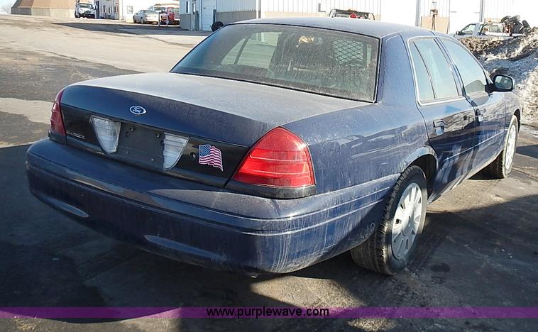 image for item I9401 2008 Ford Crown Victoria Police Interceptor