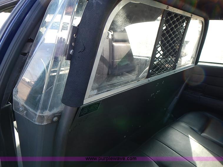 image for item I9401 2008 Ford Crown Victoria Police Interceptor