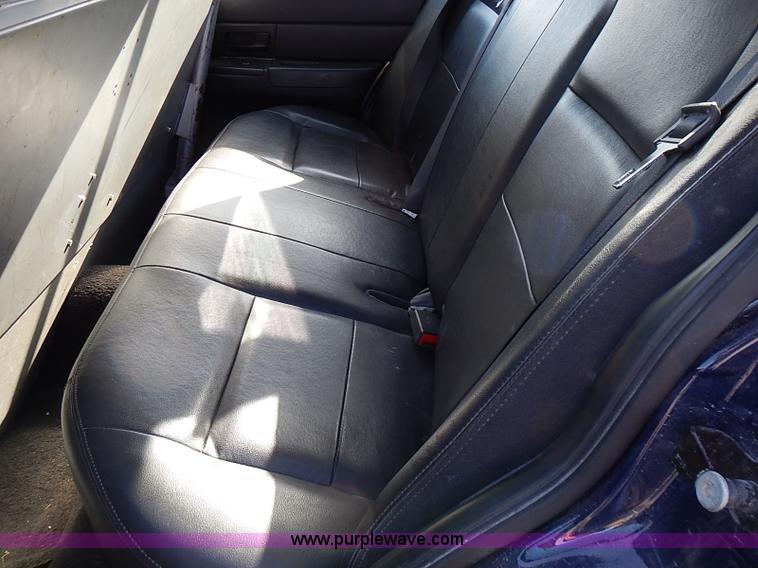 image for item I9402 2008 Ford Crown Victoria Police Interceptor