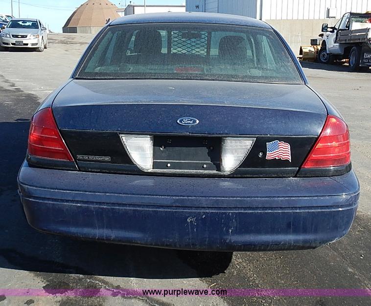 image for item I9404 2008 Ford Crown Victoria Police Interceptor