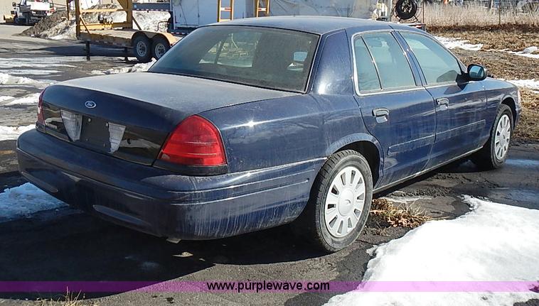 image for item I9405 2008 Ford Crown Victoria Police Interceptor