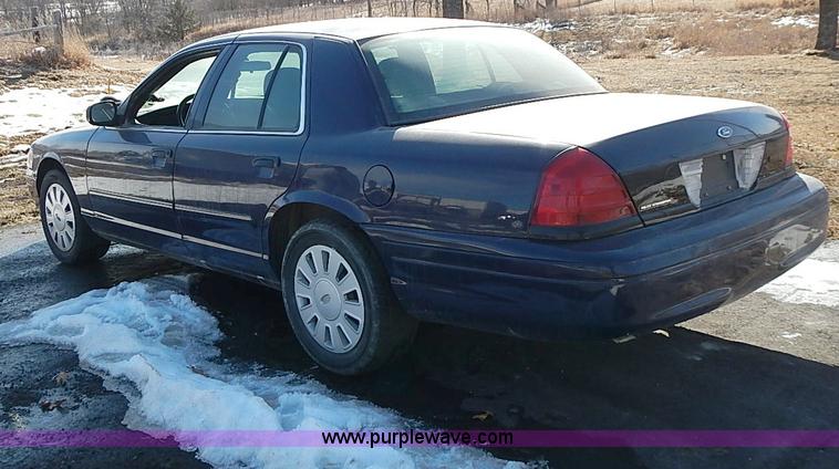 image for item I9405 2008 Ford Crown Victoria Police Interceptor