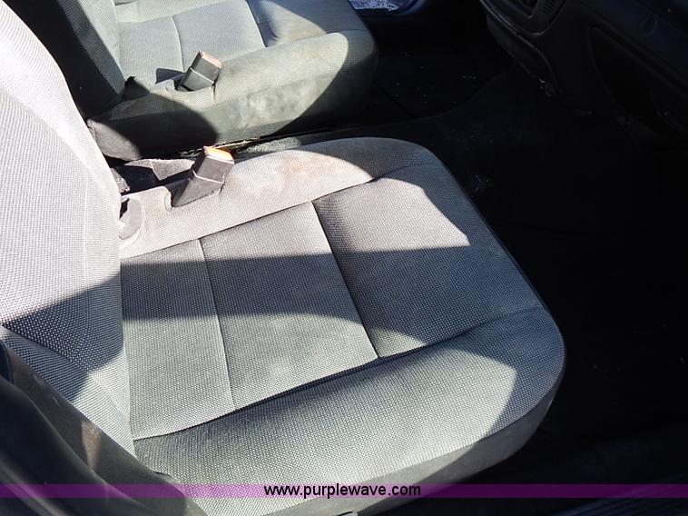 image for item I9405 2008 Ford Crown Victoria Police Interceptor