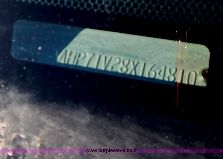 image for item I9405 2008 Ford Crown Victoria Police Interceptor