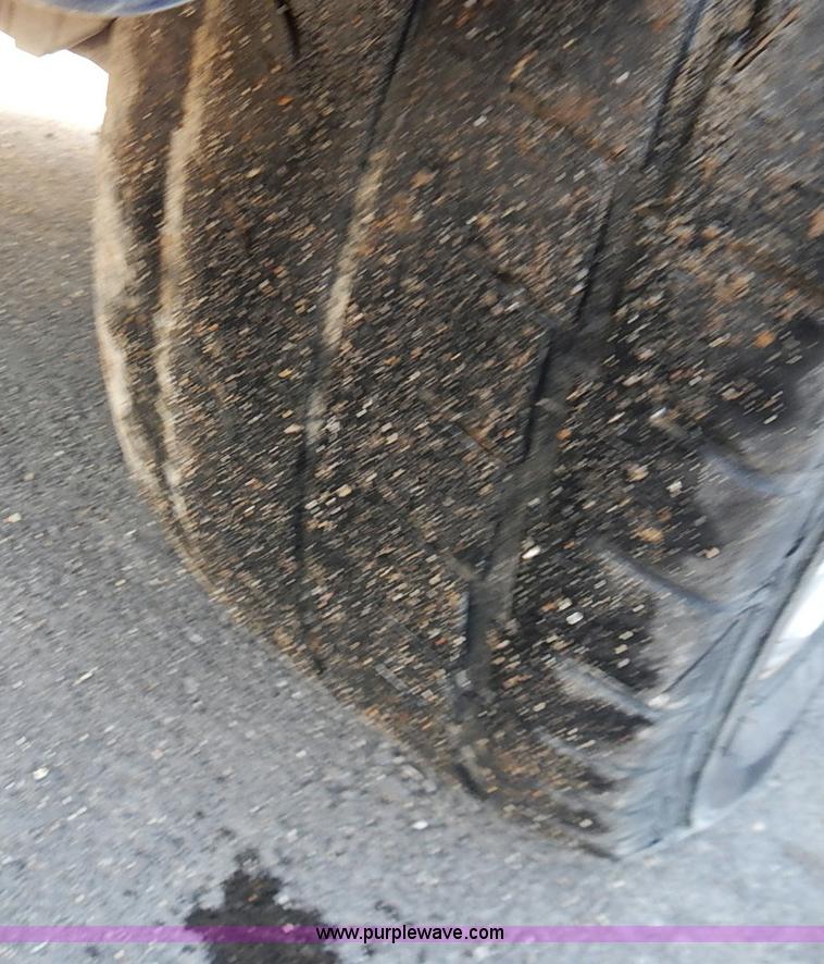 image for item I9422 2008 Ford Crown Victoria Police Interceptor