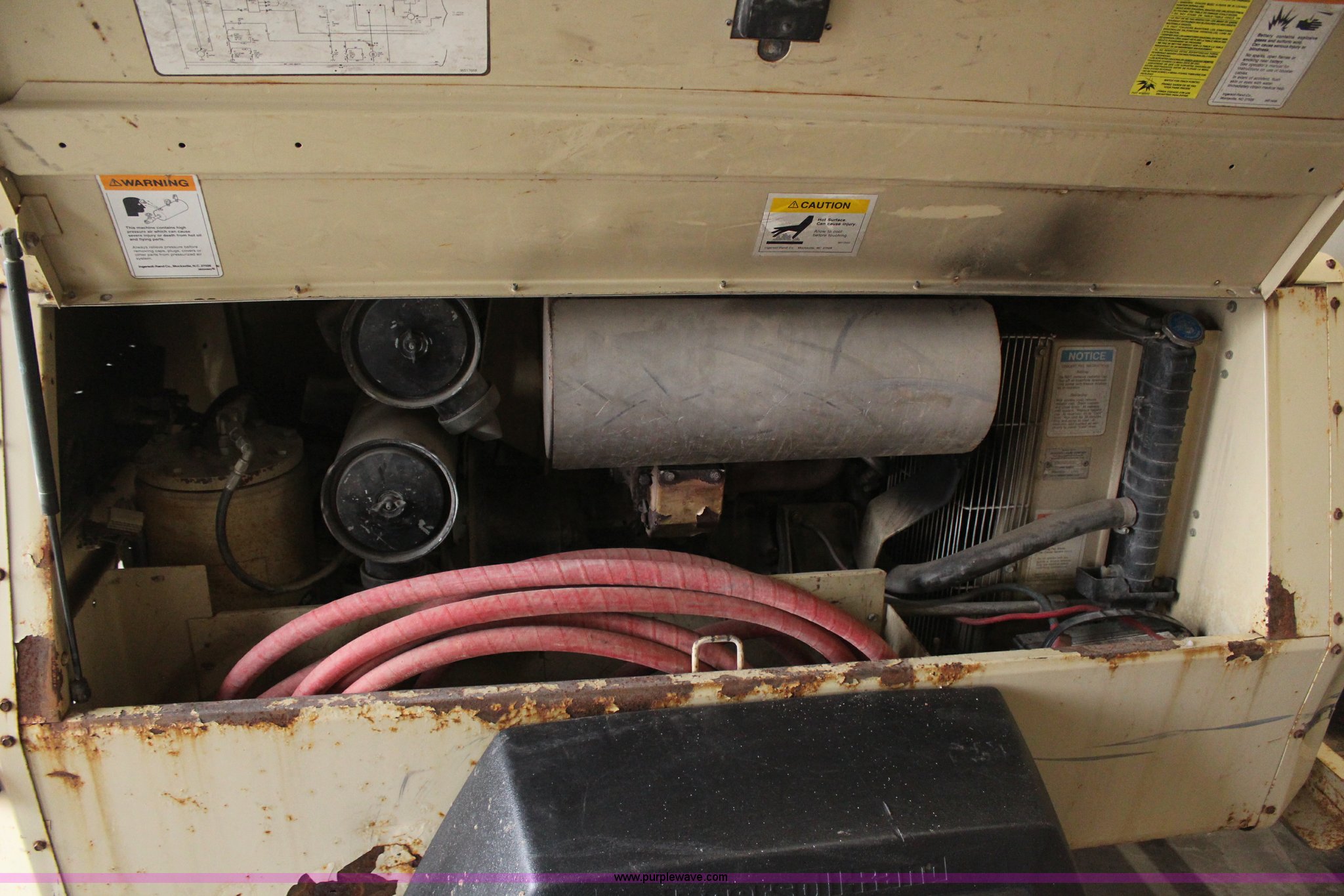 1993 Ingersoll Rand 100 air compressor in Olathe, KS | Item H1497 sold