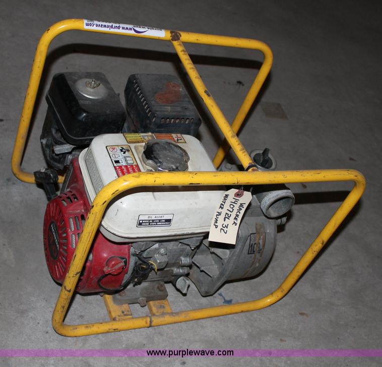 image for item AD9658 Wacker PG2 water pump